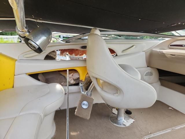 2002 Chaparral 216 SSI Sport Boat-Boats