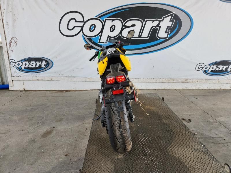 2024 Suzuki GSX800 F