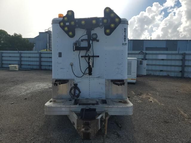 1997 Featherlite Fiber Optic Splicing Trailer