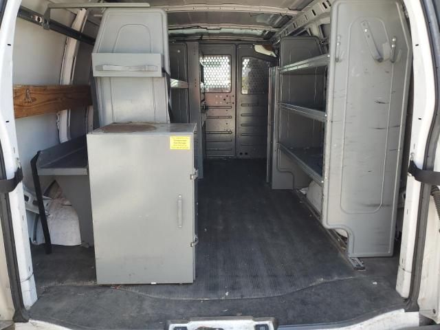 2014 Chevrolet Express G2500