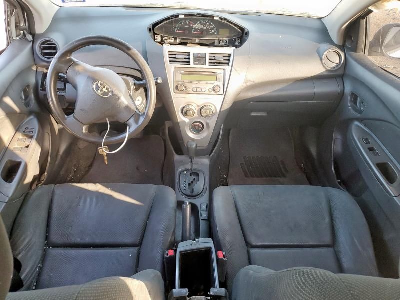 2012 Toyota Yaris