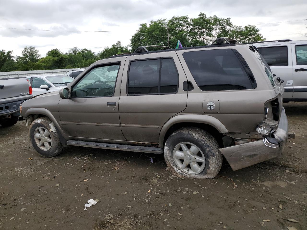 2001 Nissan Pathfinder le