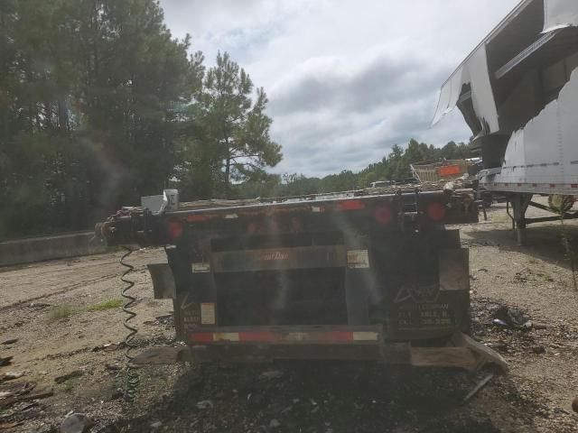 2011 Great Dane 2011 Great Dane Flatbed Trailer Mounted Forklift