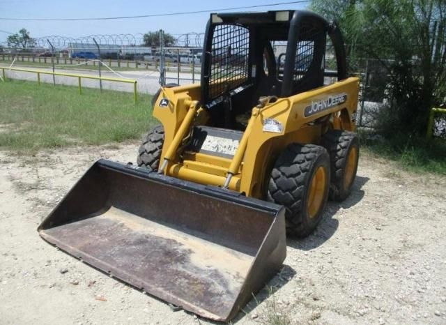 2010 John Deere 2010 Deer 250-Skid Steer Loaders Skid Steer Load