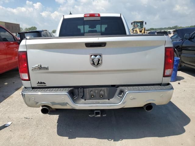 2015 Dodge RAM 1500 SLT