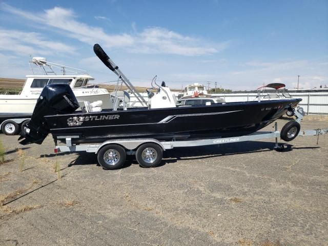 2021 Crestliner Boat