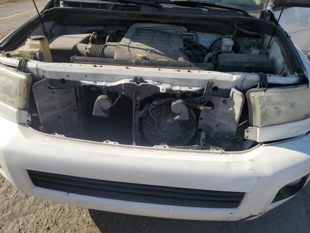 2013 Toyota Sequoia SR5