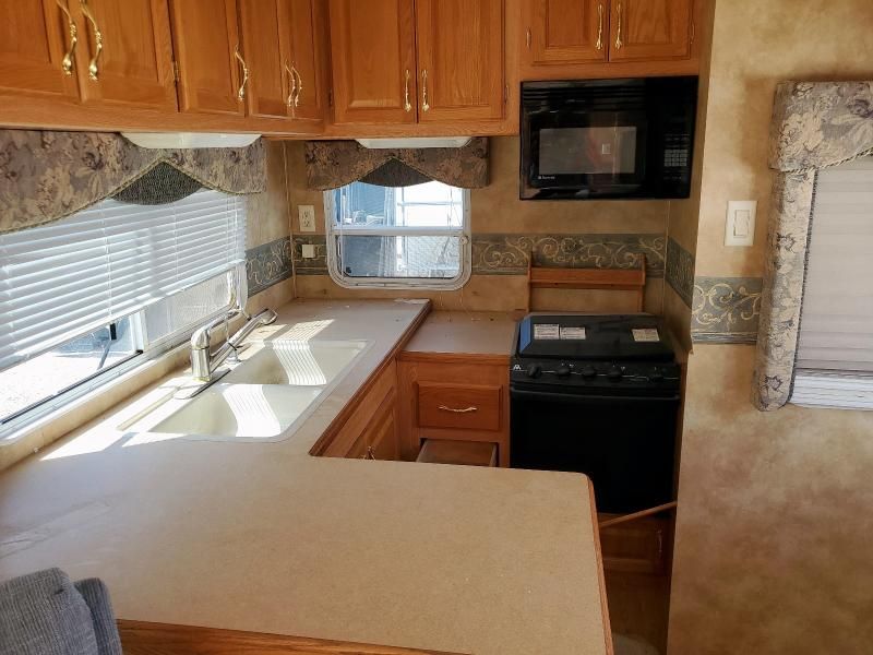 2005 Keystone Zinger