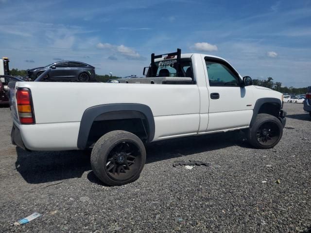 2005 GMC Sierra C2500 Heavy Duty