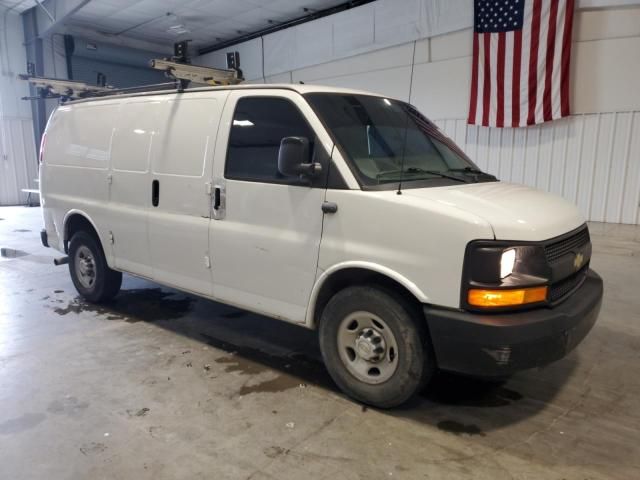 2015 Chevrolet Express G2500