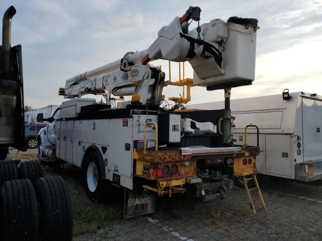 2012 Ford F750 Super Duty Bucket Truck