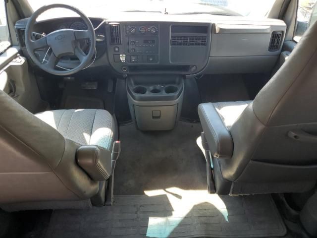2004 Chevrolet Express G3500