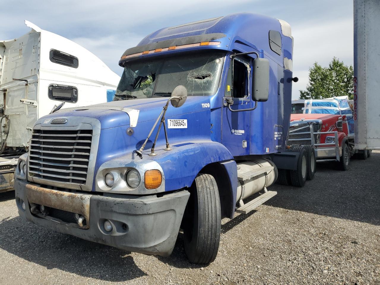 2007 Freightliner Convention-Trucks