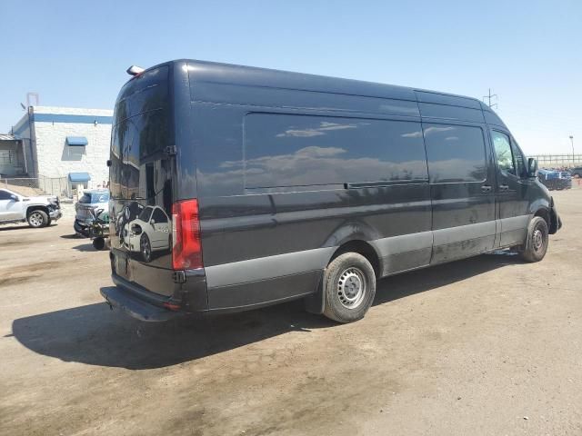 2022 Mercedes-Benz Sprinter 2500