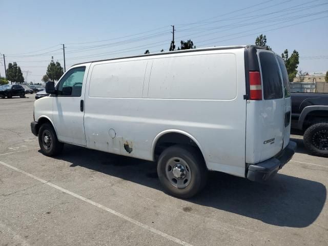 2014 Chev Rolet Express G2500