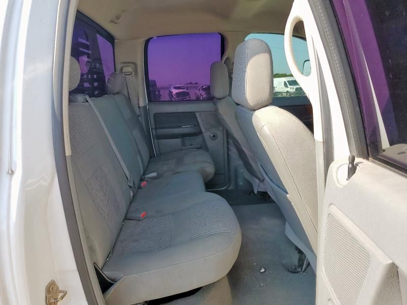 2006 Dodge RAM 3500 ST