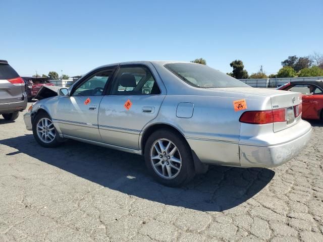2000 Toyota Camry le