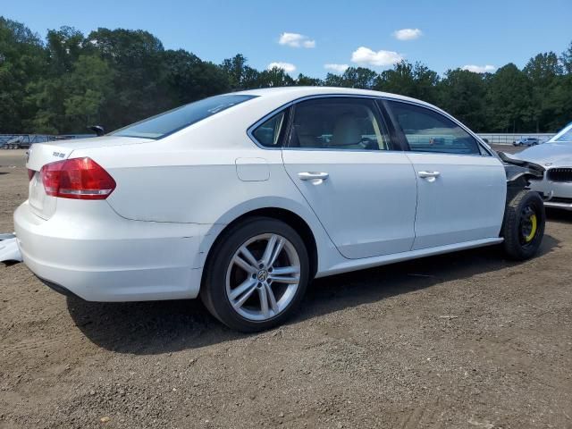 2014 Volkswagen Passat SE