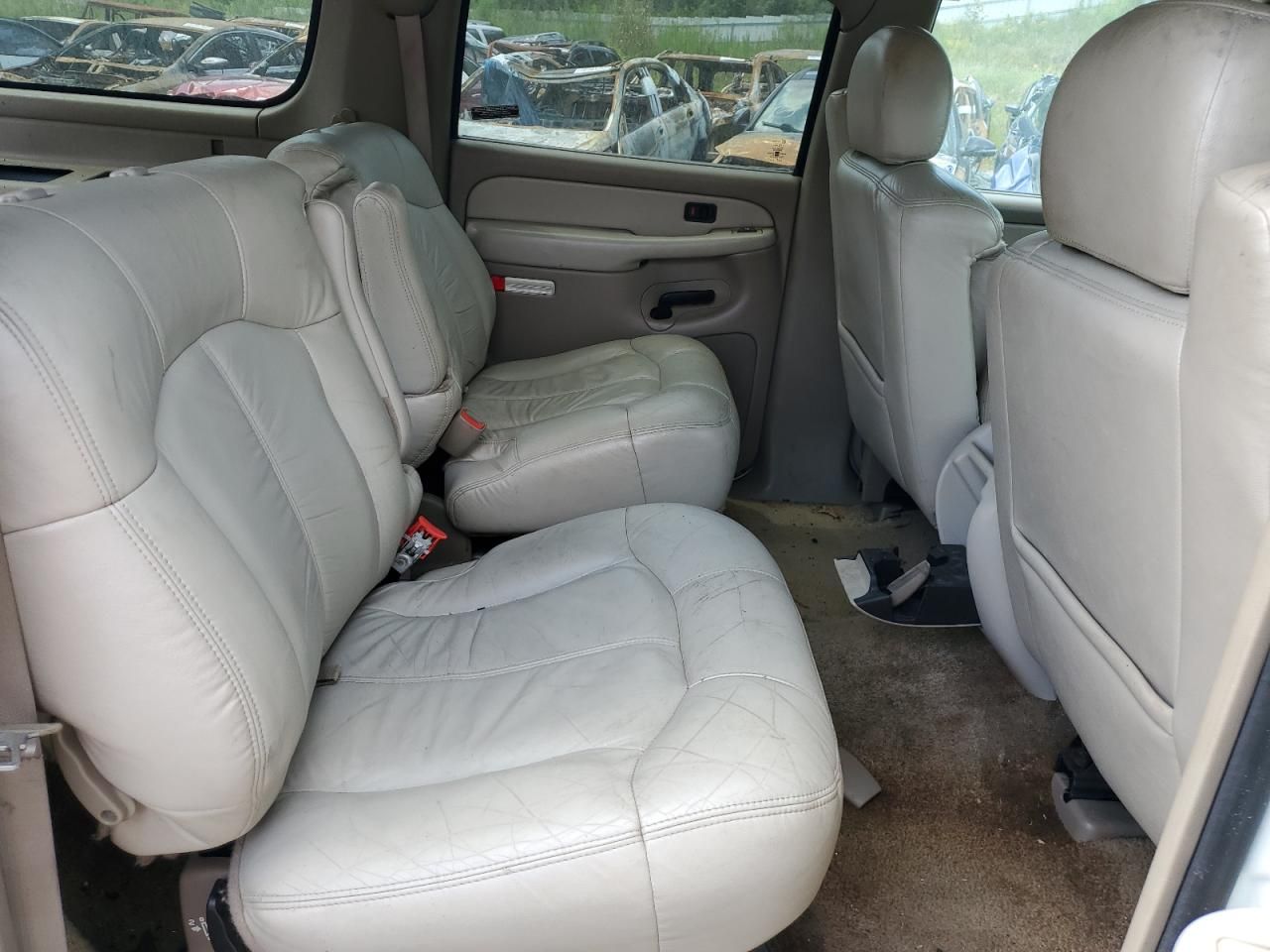 2001 Chevrolet Suburban C1500