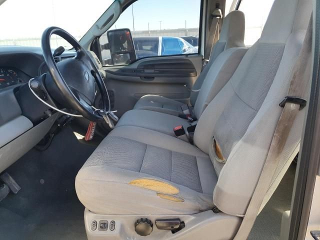 2004 Ford F350 SRW Super Duty