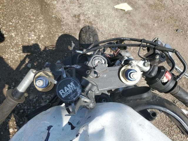 2004 Suzuki GSX-R600 K