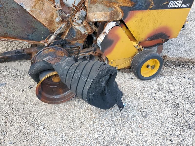 2018 Vermeer 605N Select Round Baler