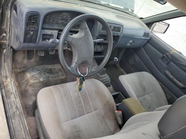 1994 Nissan Truck King Cab XE