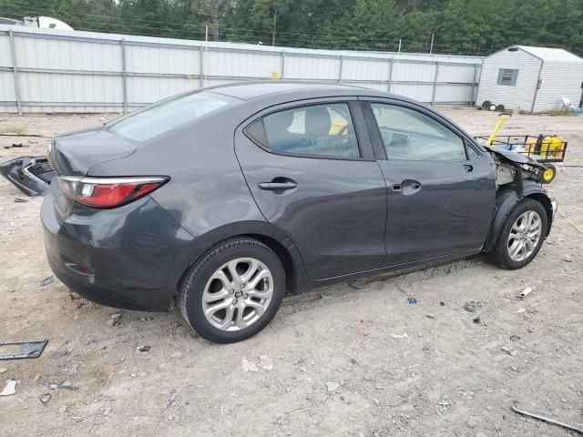 2017 Toyota Yaris IA