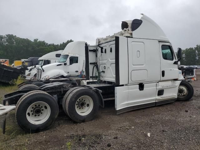 2022 Freightliner Cascadia 126