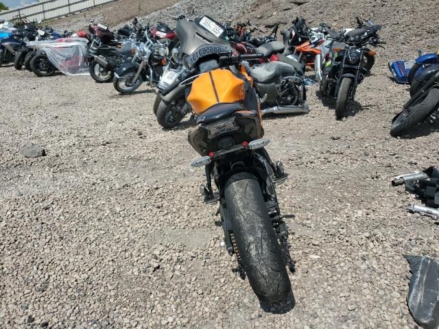 2025 Kawasaki EX650 P