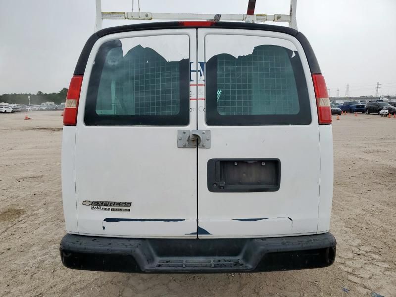 2016 Chevrolet Express G2500
