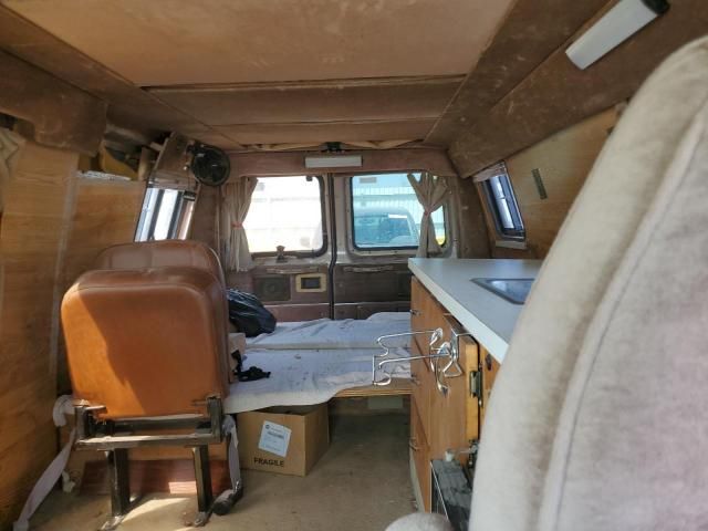 1992 Ford Econoline E250 van