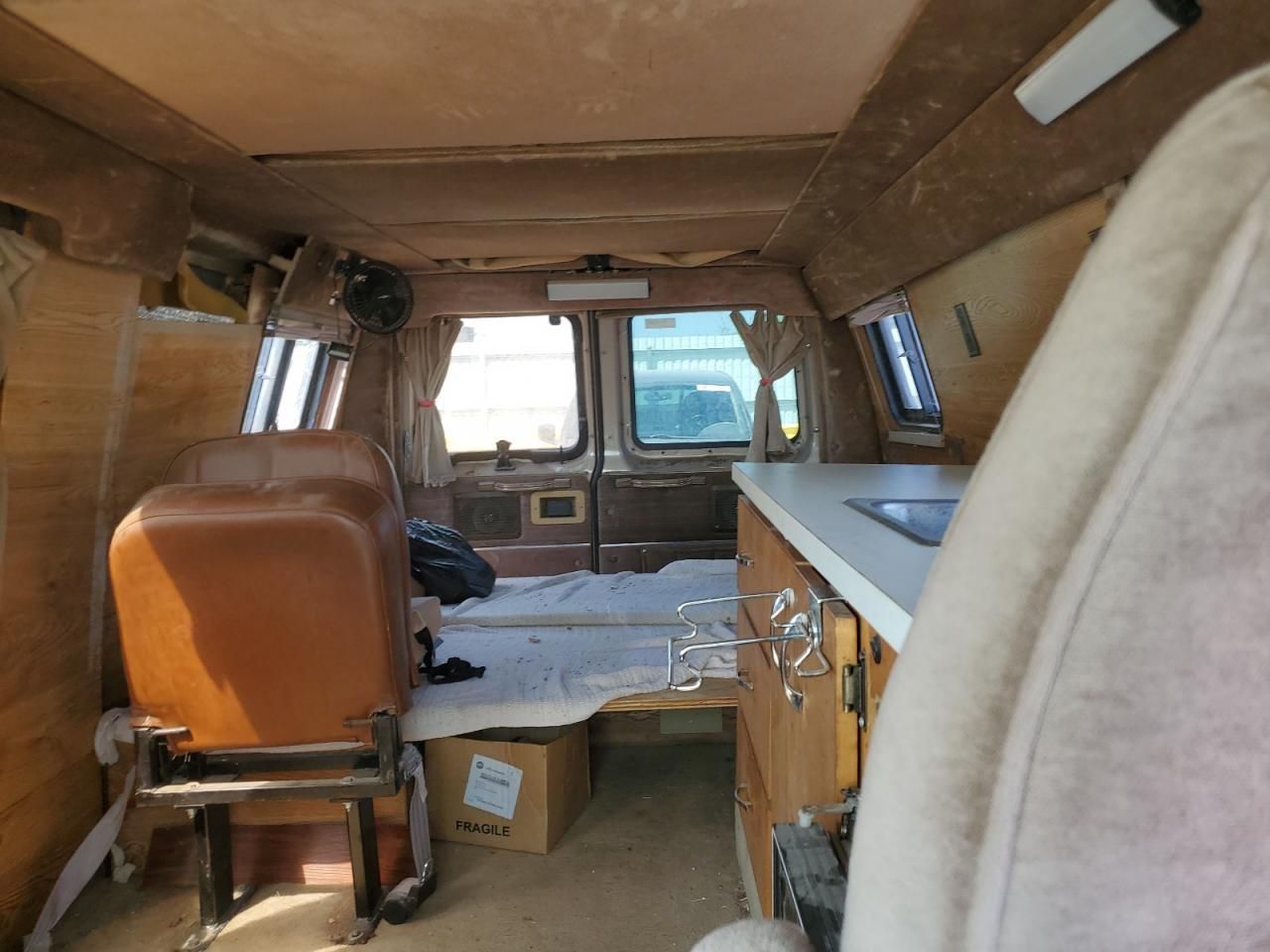 1992 Ford Econoline E250 Van