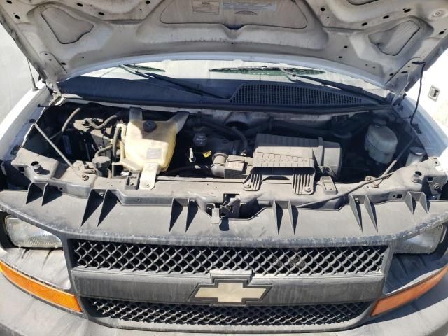 2014 Chevrolet Express G2500
