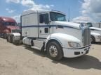 2015 Kenworth T660 Semi Truck