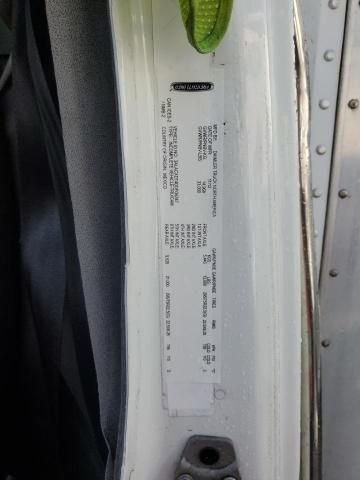 2013 Freightliner M2 106 MED-Trucks Expeditor Truck