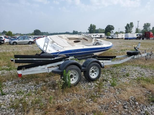 2006 Glastron Boat