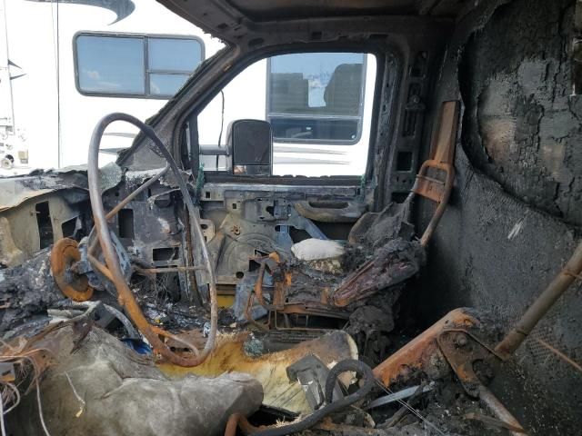 2000 GMC Savana Cutaway G3500