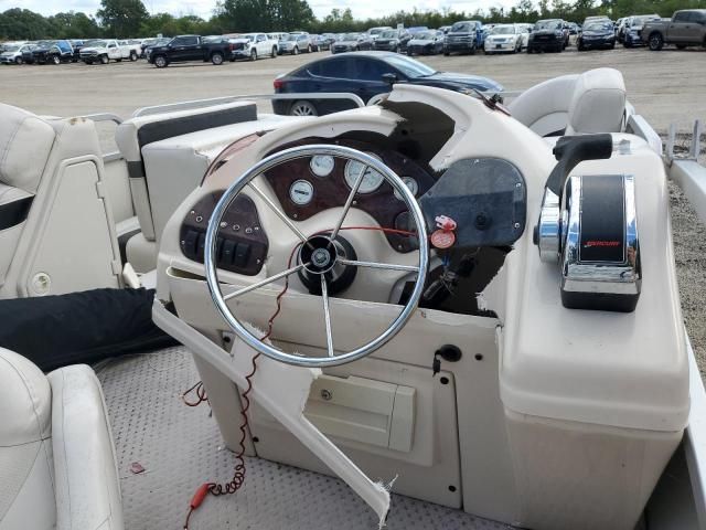 2006 Manitou Oasis Boat Boat