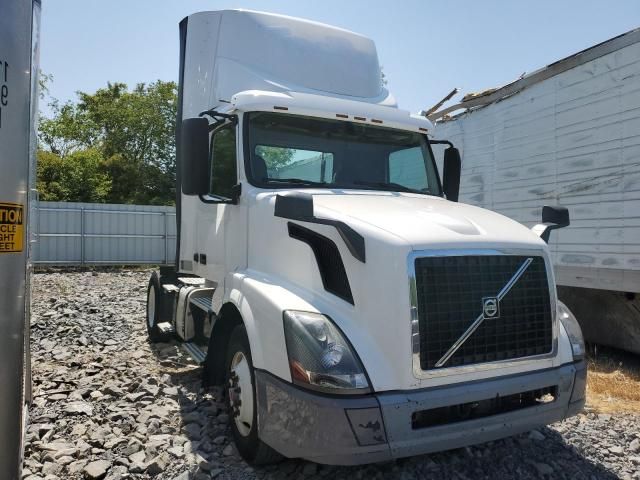2018 Volvo VNL Semi Truck