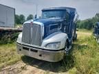2015 Kenworth T660 Semi Truck