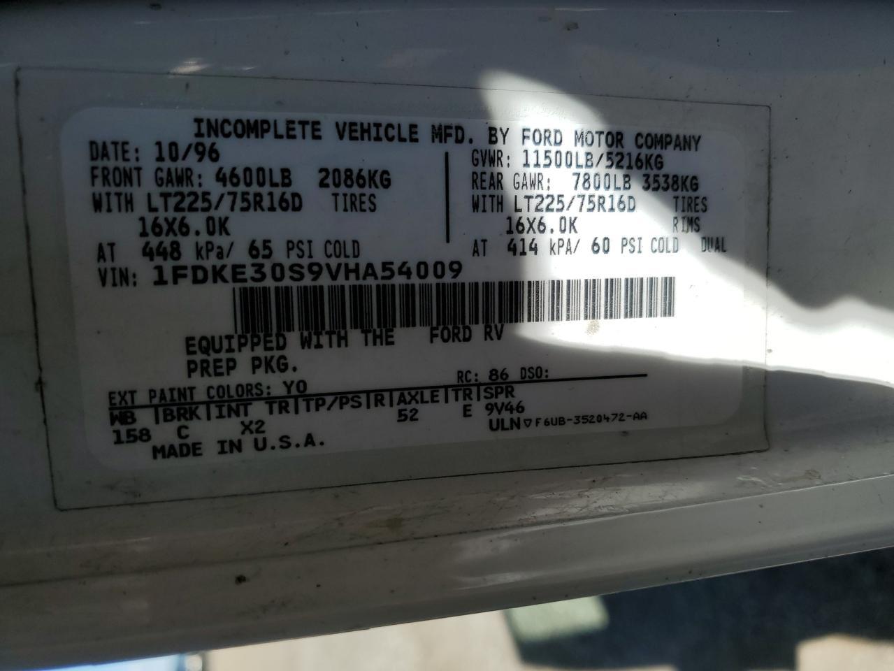 1997 Ford Econoline E350 Cutaway Van
