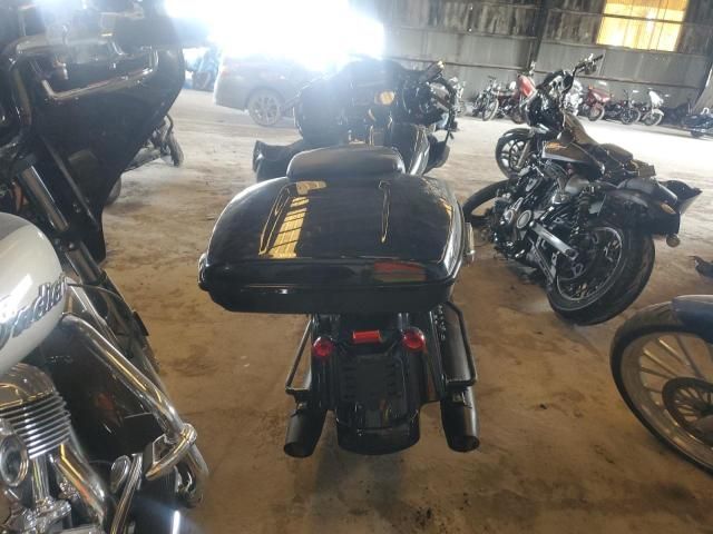 2018 Harley-Davidson Fltrxs Road Glide Special