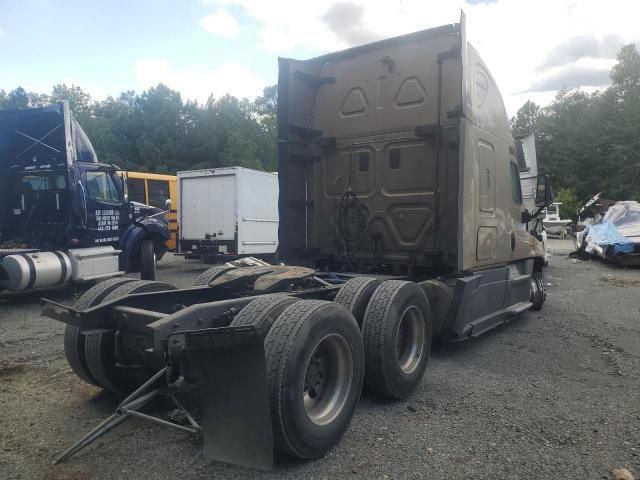 2016 Freightliner Cascadia 125 Semi Truck