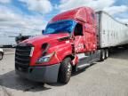 2019 Freightliner Cascadia 126 Semi Truck Van Trailer