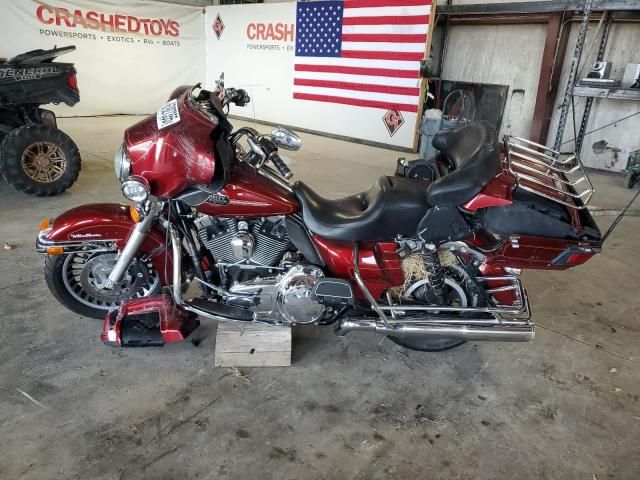 2010 Harley-Davidson Flhtcu