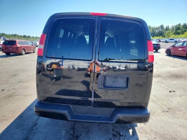 2012 GMC Savana G1500 LS