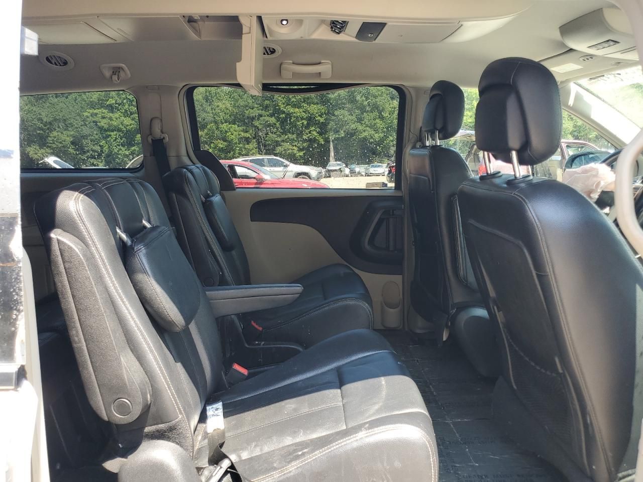 2014 Chrysler Town & Country Touring