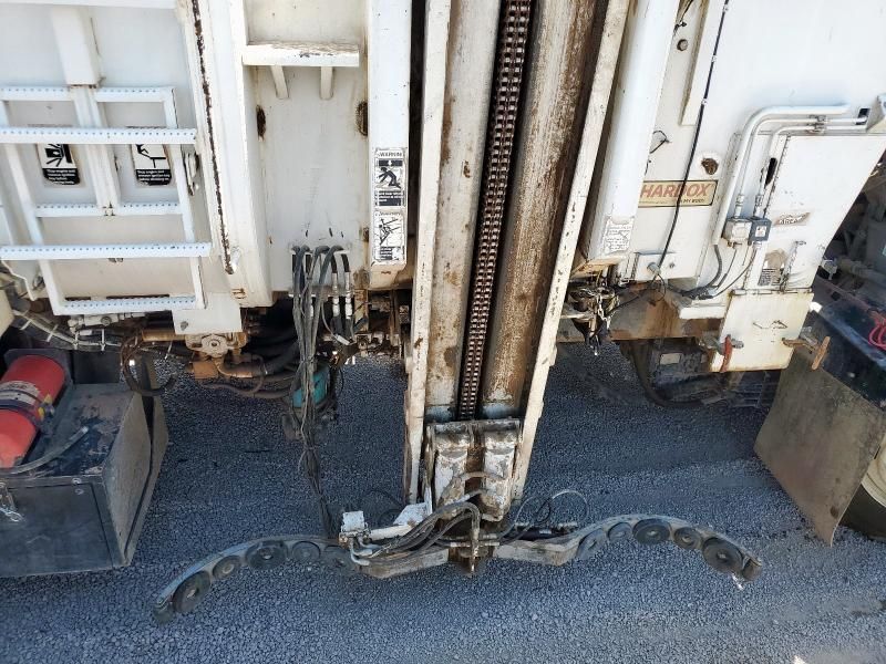 2012 Peterbilt Tractor 2012 Peterbilt 320 Refuse Truck