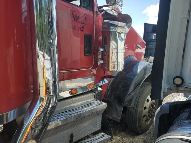 2000 Kenworth W900 Semi Truck